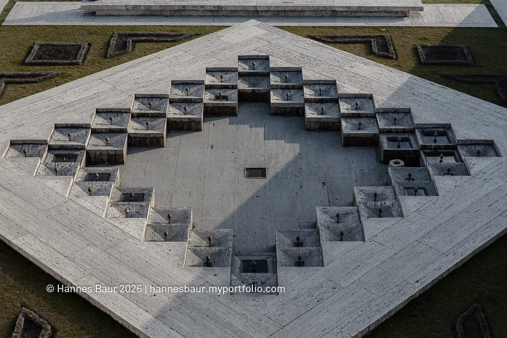 Yerevan Brutalist & Soviet Modernist Architecture Tour photo 4